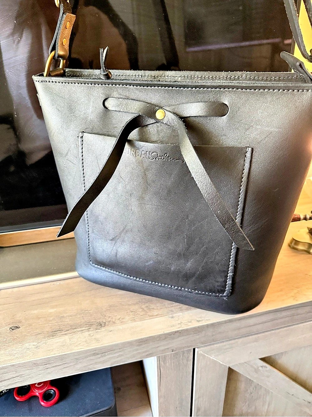 Urban Southern The Lexington Bow Leather Bow Tote in Black Like New